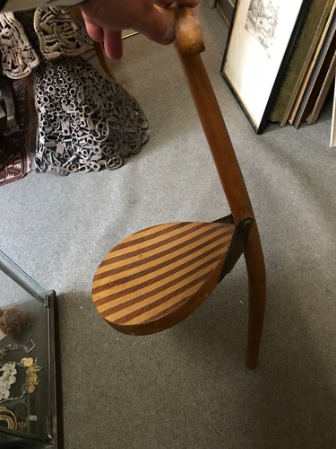 Very rare leg folding - very,